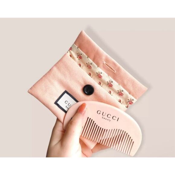 SET - GUCCI Beauty Pink Comb & Floral Pouch Set Rare Gift GWP Limited Edition - Picture 6 of 6
